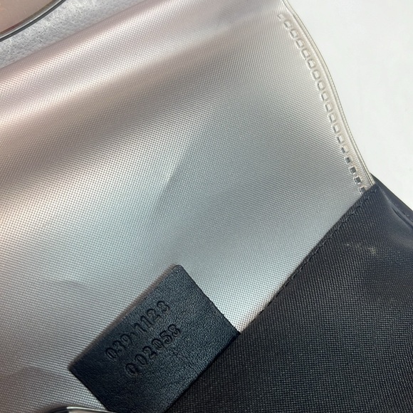 RARE!!!! GUCCI VINTAGE CD/DVD CASE - Picture 3 of 14